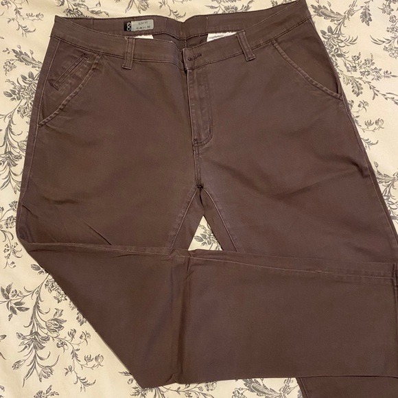 OG Slim Fit Jeans - Picture 2 of 3